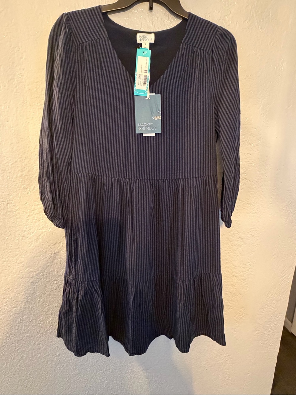 Market & Spruce Navy Pinstripe V-Neck Tiered Tunic